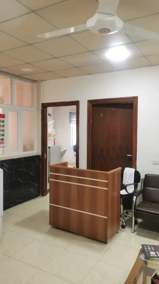 Dental Clinic Dr Kaiwan Fariq Hamaali کلینیکی پزیشکی ددان دکتۆر کەیوان فەریق حمە علی · Sulaymaniyah (Silêmanî)
