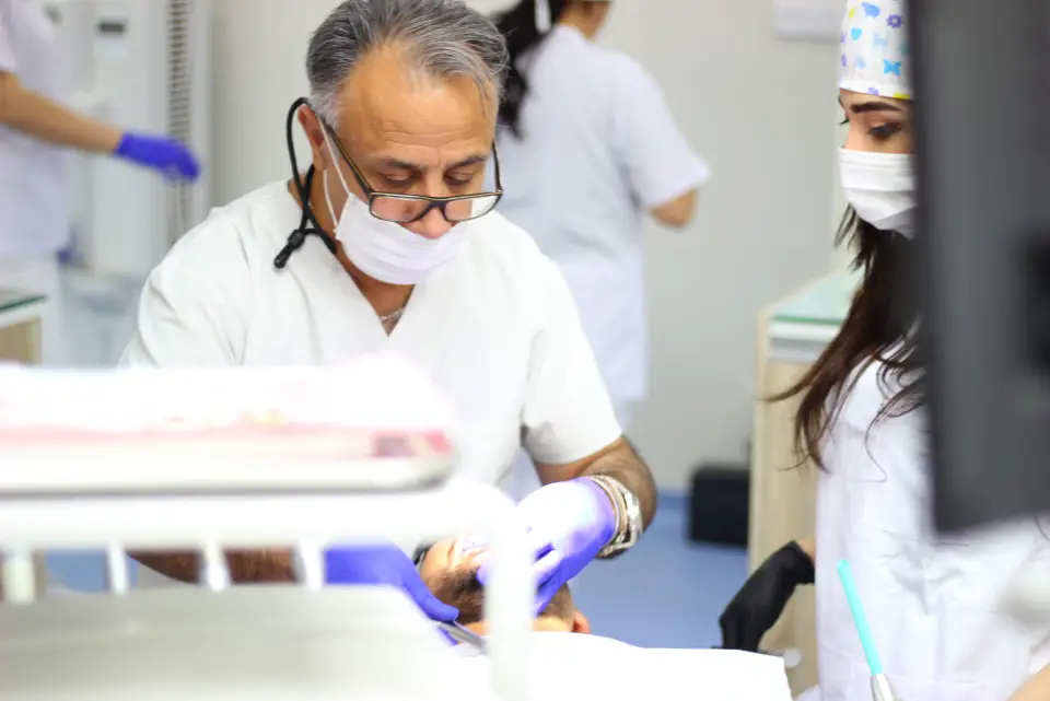 RB Dental Clinics (Erbil) · Erbil (Hewlêr)