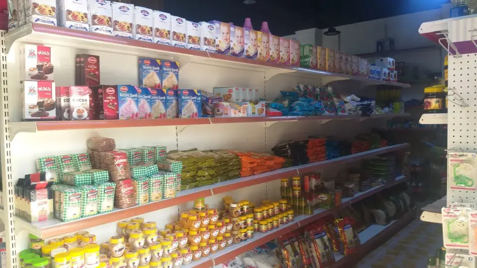 سوپەر مارکێتی سێ برا · Soran
