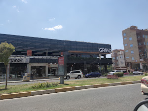 وێنەی پێداچوونەوەی کڕیار بۆ Grand Cafe & Restaurant مطعم و كافي گراند