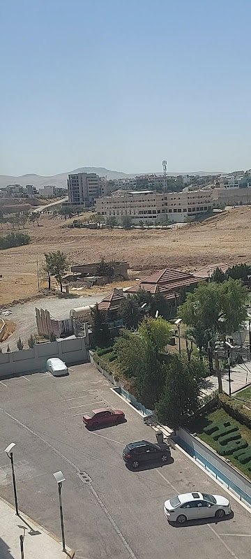 وێنەی پێداچوونەوەی کڕیار بۆ Highcrest