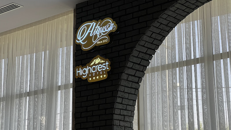 وێنەی پێداچوونەوەی کڕیار بۆ Highcrest